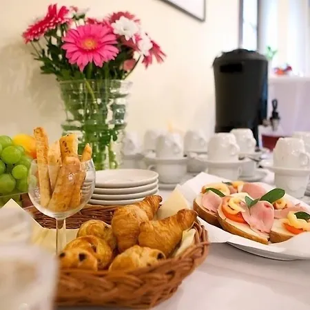 Golfer מלון קרמניצה